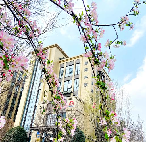 智能控制系统集成与数字技术服务 驱动工业互联网新生态